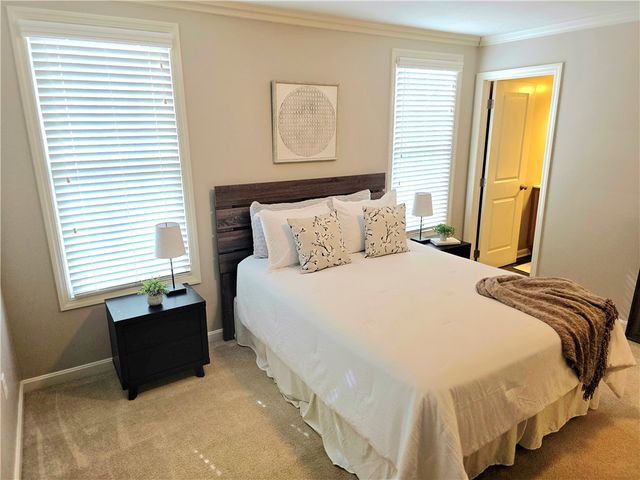 409 Marshall Heights Dr, Marshall, PA 15090