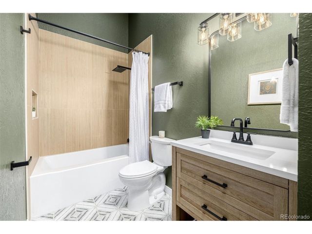 5403 S Delaware St, Littleton, CO 80120