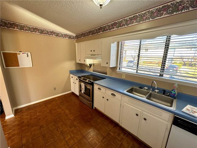 17 Briargate Place, Greenville, SC 29615