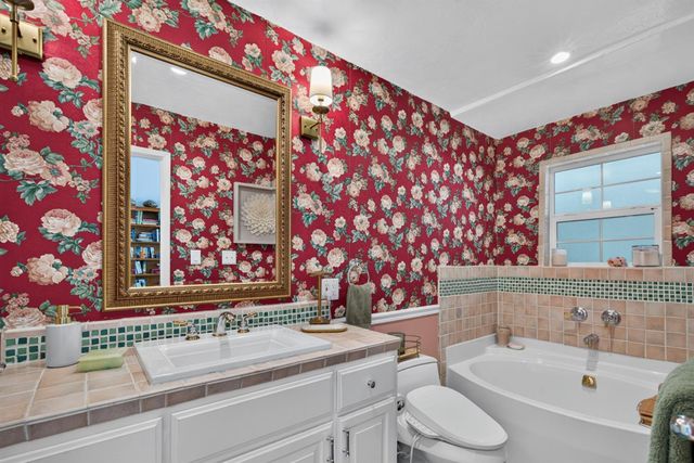 2664 Cable Rd, Camino, CA 95709