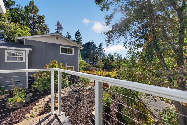 2664 Cable Rd, Camino, CA 95709