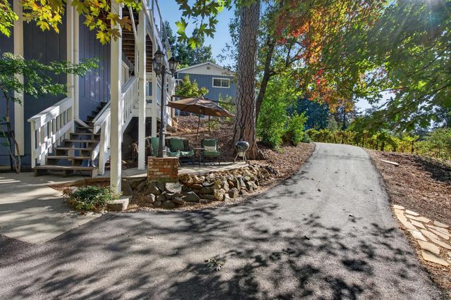 2664 Cable Rd, Camino, CA 95709