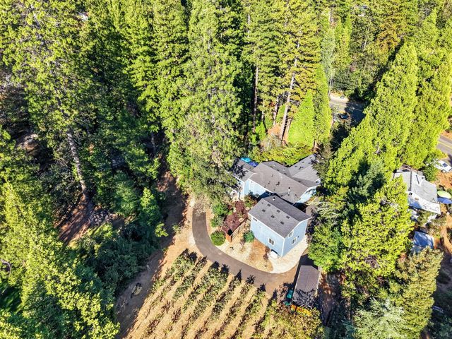 2664 Cable Rd, Camino, CA 95709