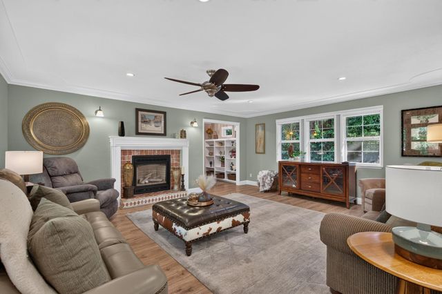 2664 Cable Rd, Camino, CA 95709
