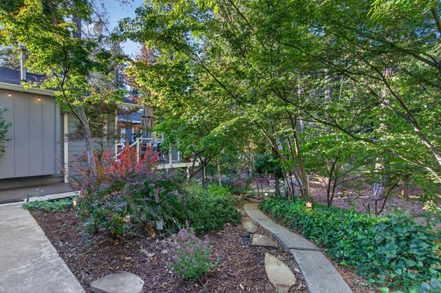 2664 Cable Rd, Camino, CA 95709
