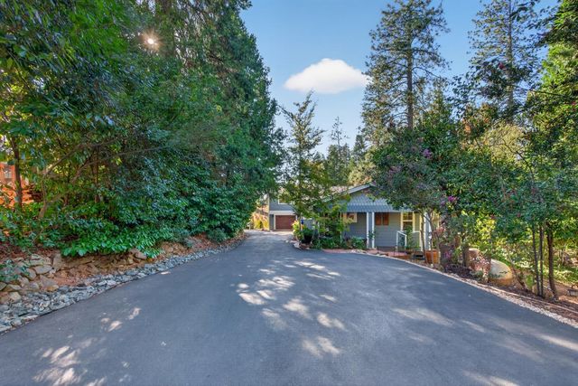 2664 Cable Rd, Camino, CA 95709
