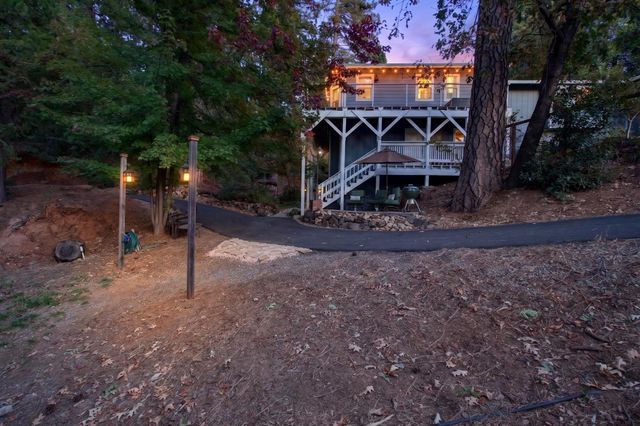 2664 Cable Rd, Camino, CA 95709