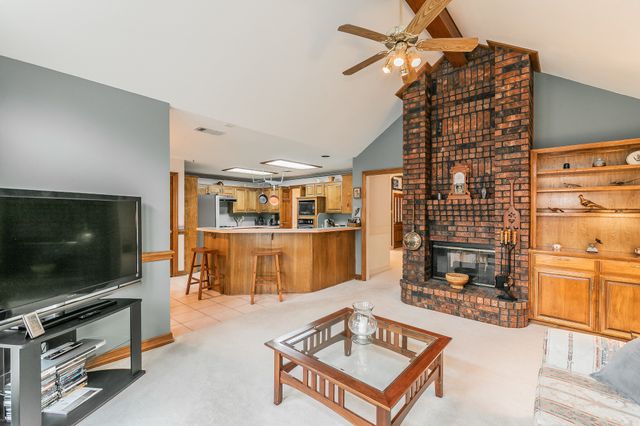 7917 Kendra Lane, North Richland Hills, TX 76182