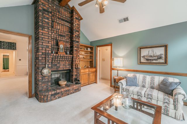 7917 Kendra Lane, North Richland Hills, TX 76182