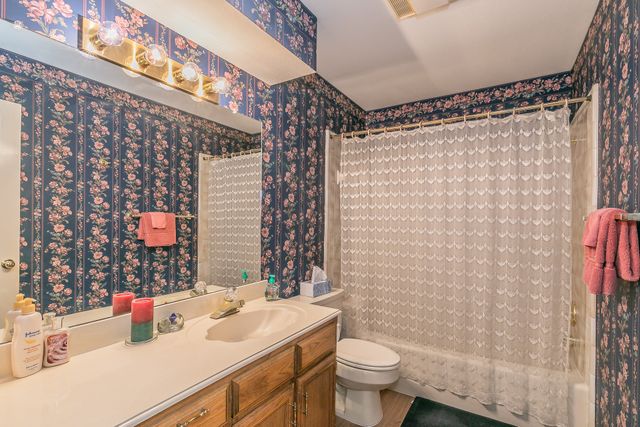 7917 Kendra Lane, North Richland Hills, TX 76182
