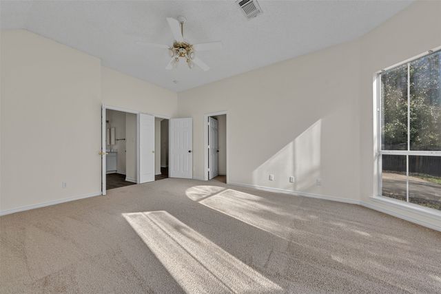 2202 Richmond Circle, Mansfield, TX 76063