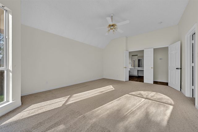 2202 Richmond Circle, Mansfield, TX 76063