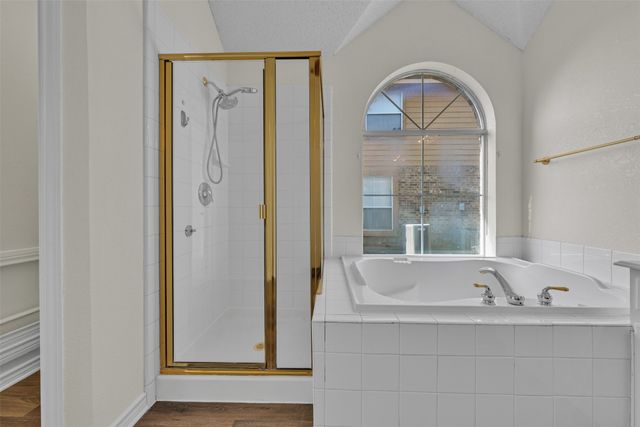 2202 Richmond Circle, Mansfield, TX 76063