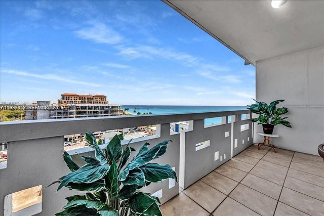 3111 N Ocean Dr 904, Hollywood, FL 33019