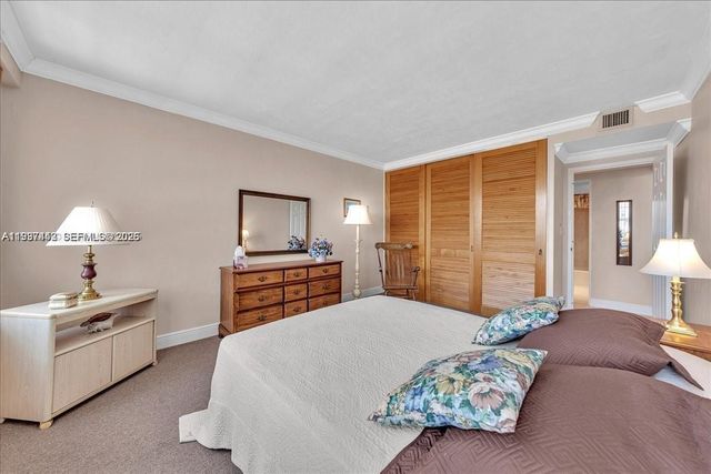 3111 N Ocean Dr 904, Hollywood, FL 33019