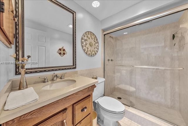 3111 N Ocean Dr 904, Hollywood, FL 33019