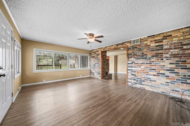 132 Haggard Loop, Hot Springs, AR 71913