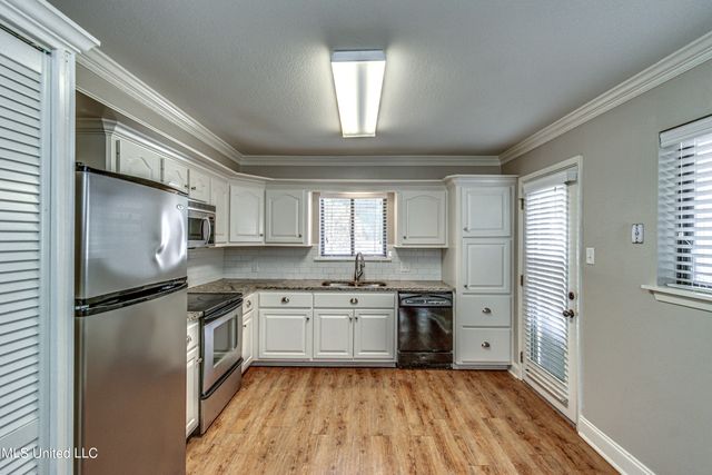 1016 Windrose Drive, Brandon, MS 39047