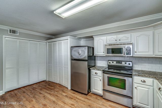 1016 Windrose Drive, Brandon, MS 39047