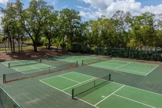 1321 S RIDGE LAKE CIRCLE, Longwood, FL 32750