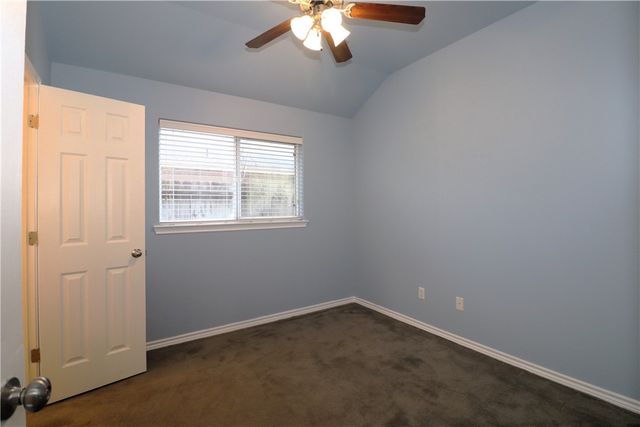 3814 Las Bahias Dr, Corpus Christi, TX 78414