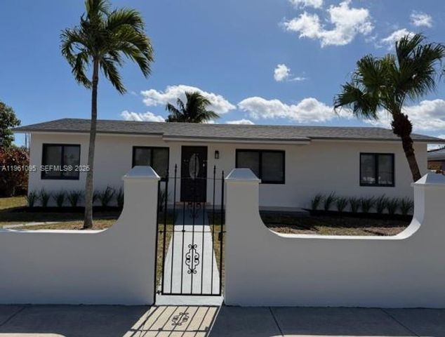 15360 SW 302nd St, Homestead, FL 33033