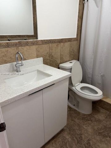 15360 SW 302nd St, Homestead, FL 33033