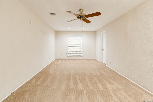 16702 Hunting Valley, San Antonio, TX 78247