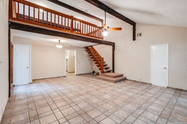 16702 Hunting Valley, San Antonio, TX 78247