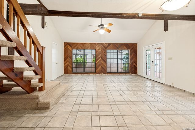 16702 Hunting Valley, San Antonio, TX 78247
