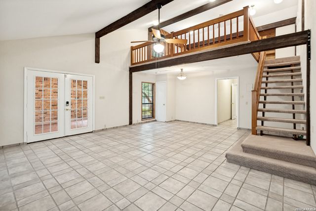16702 Hunting Valley, San Antonio, TX 78247