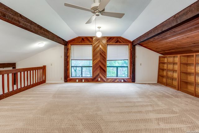 16702 Hunting Valley, San Antonio, TX 78247