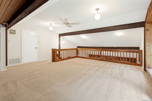 16702 Hunting Valley, San Antonio, TX 78247