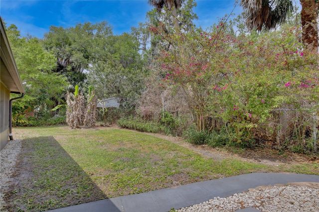 116 N VIRGINIA AVENUE, Sanford, FL 32771