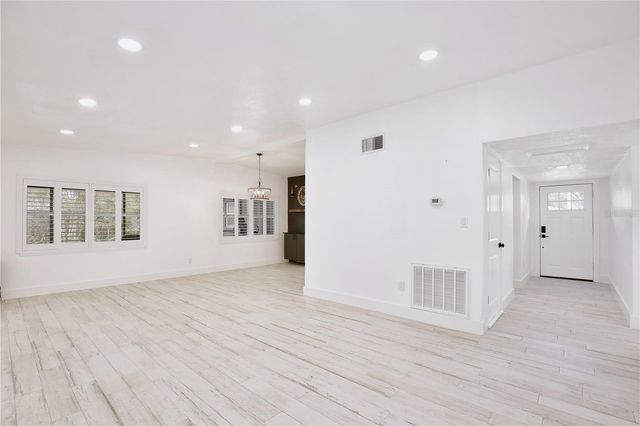 116 N VIRGINIA AVENUE, Sanford, FL 32771