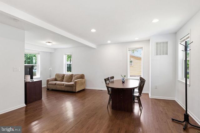 6717 MARIANNE DR, Suitland, MD 20746