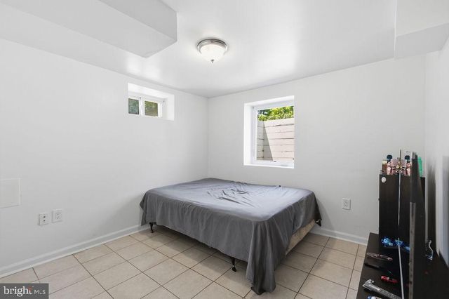6717 MARIANNE DR, Suitland, MD 20746