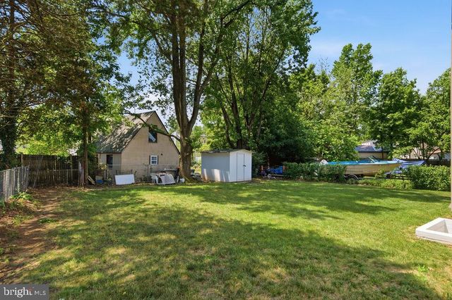6717 MARIANNE DR, Suitland, MD 20746