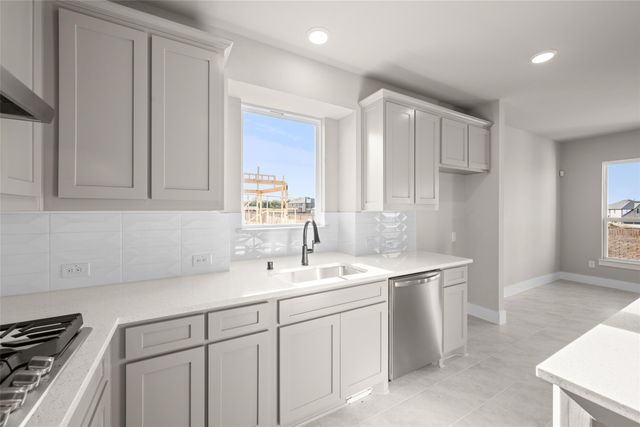 1817 Hidden Creek Drive, Midlothian, TX 76065