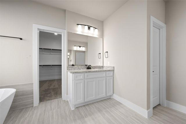 1817 Hidden Creek Drive, Midlothian, TX 76065