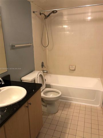 7130 NW 179th St 209, Hialeah, FL 33015