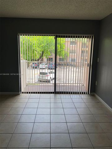 7130 NW 179th St 209, Hialeah, FL 33015