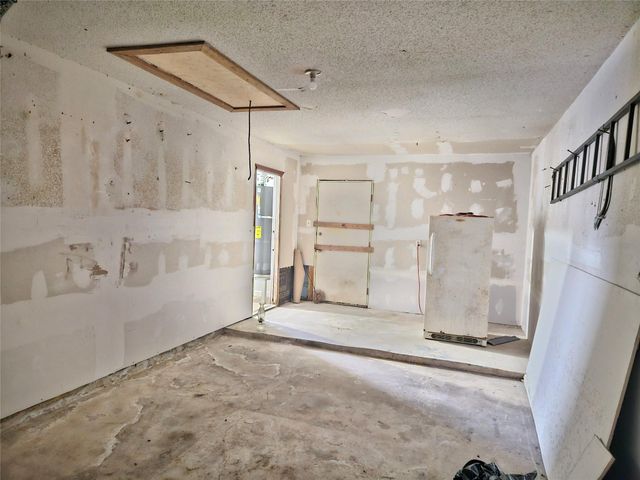 3618 Curry Lane, Dickinson, TX 77539