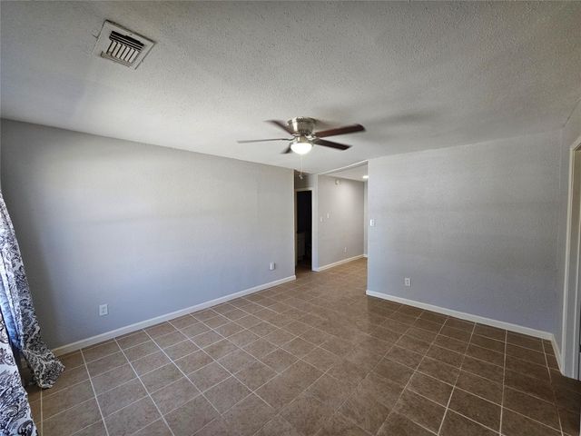 3618 Curry Lane, Dickinson, TX 77539