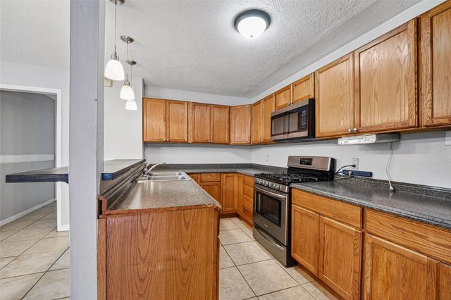 1439 Middle Park Street, Pasadena, TX 77504