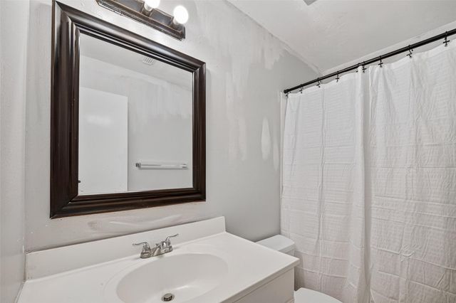 1439 Middle Park Street, Pasadena, TX 77504