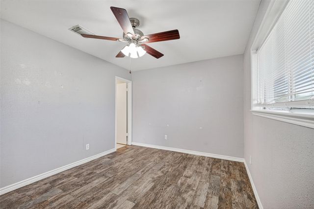 1439 Middle Park Street, Pasadena, TX 77504
