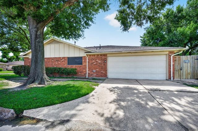 1439 Middle Park Street, Pasadena, TX 77504