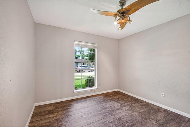 1439 Middle Park Street, Pasadena, TX 77504