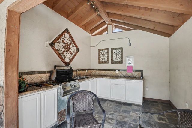 930 Peach Avenue 11, El Cajon, CA 92021